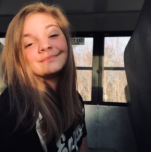 Meet your Posher, Bailey